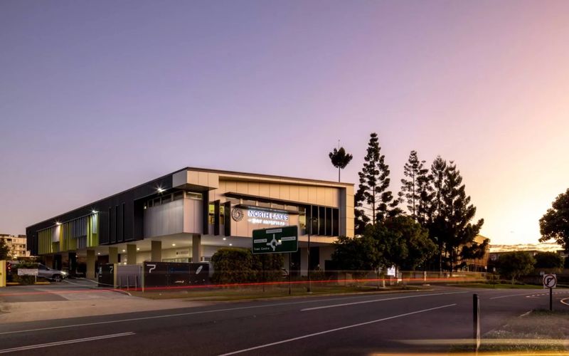 North Lakes Day Hospital, Endeavour Boulevard, North Lakes